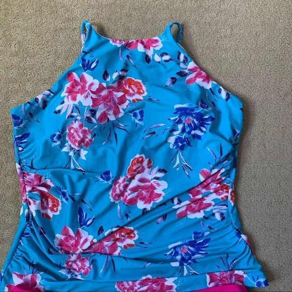 NWT Blue Floral High Neck Adjustable Straps Hot Pink Low Waist Bottoms Tankini - Picture 6 of 10